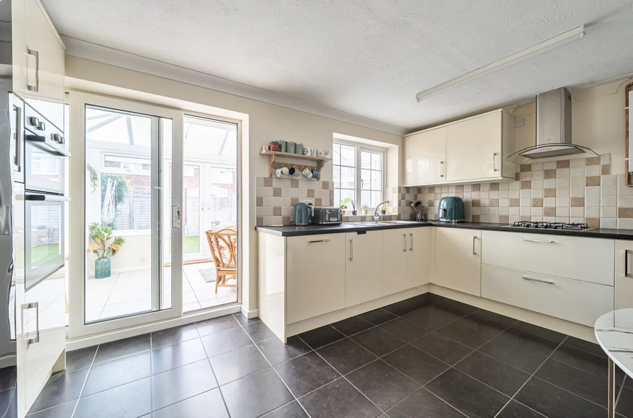 Acorn Close, Selsey, PO20, photo 9