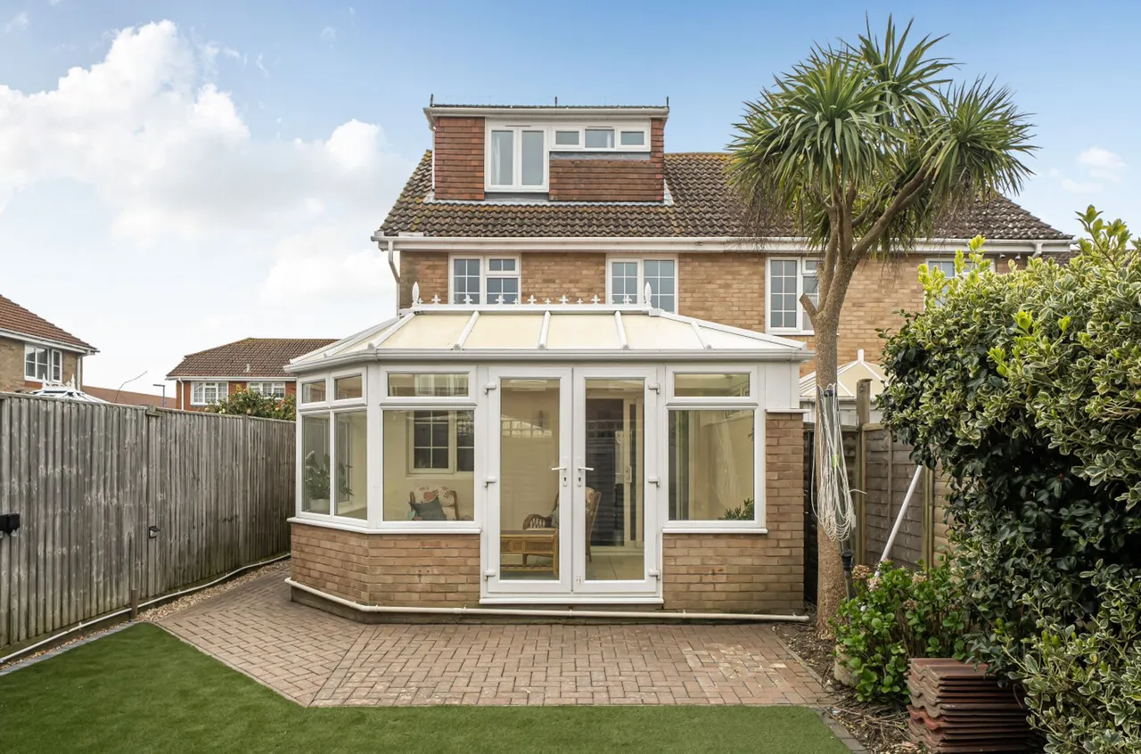 Acorn Close, Selsey, PO20, photo 21