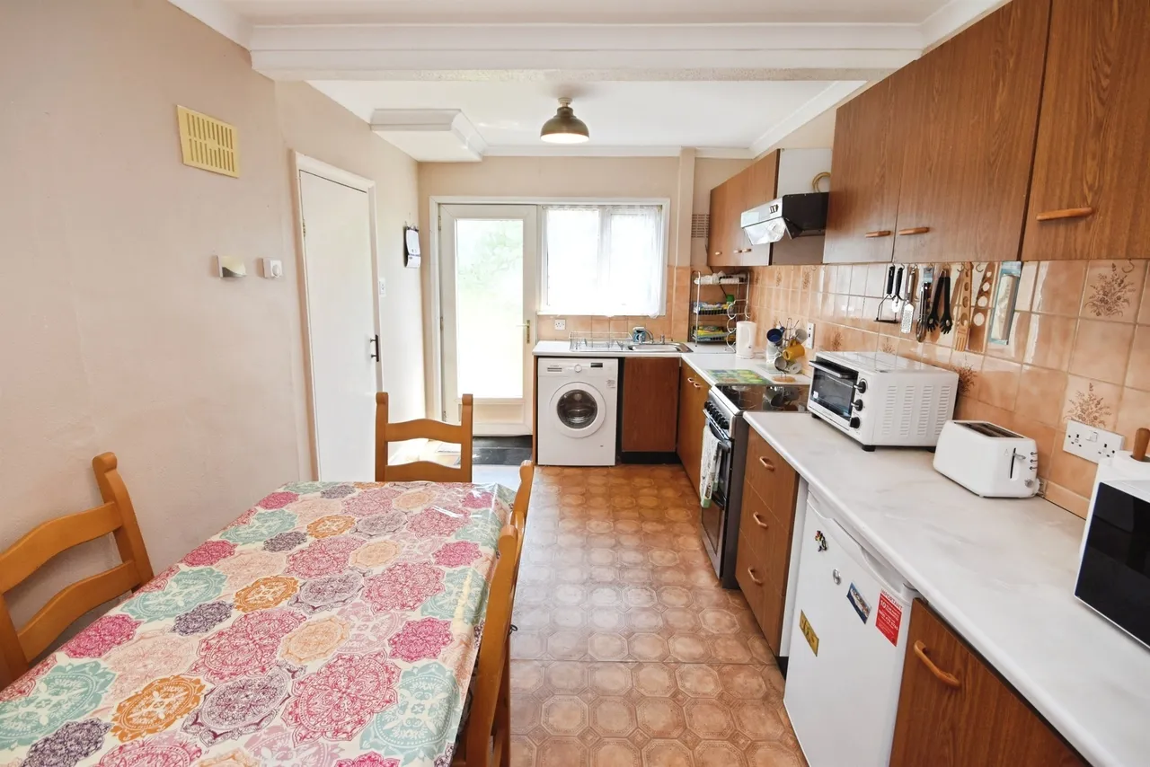 Main Road, Great Leighs, Chelmsford, photo 6