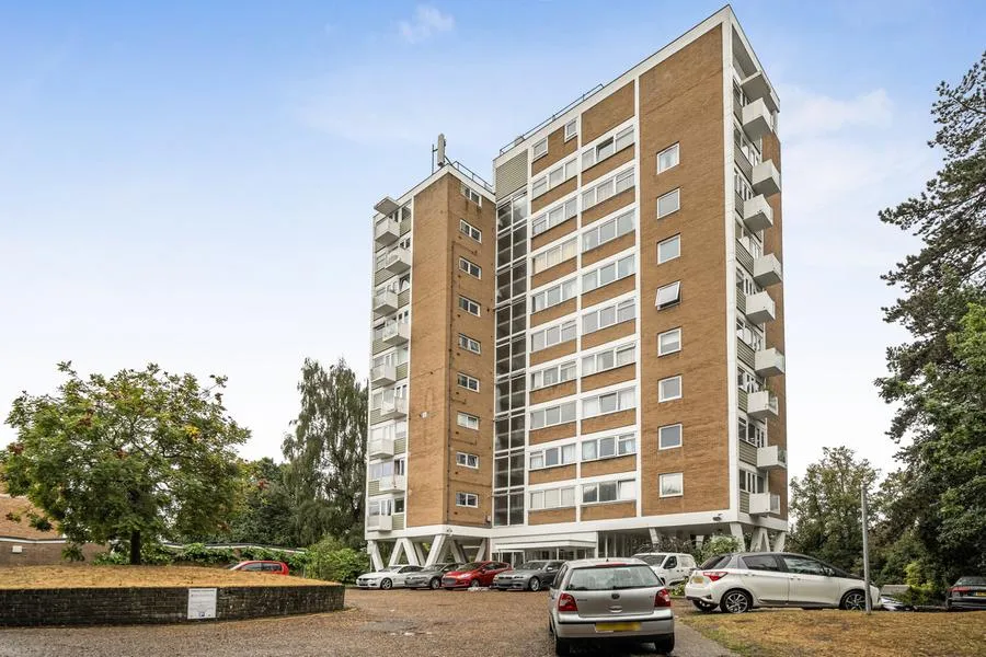 Guildford Road, Woking, GU22, photo 20