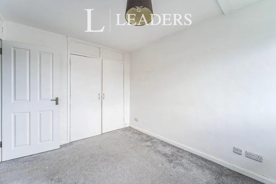 Lumsden Road, Southsea, PO4, photo 13