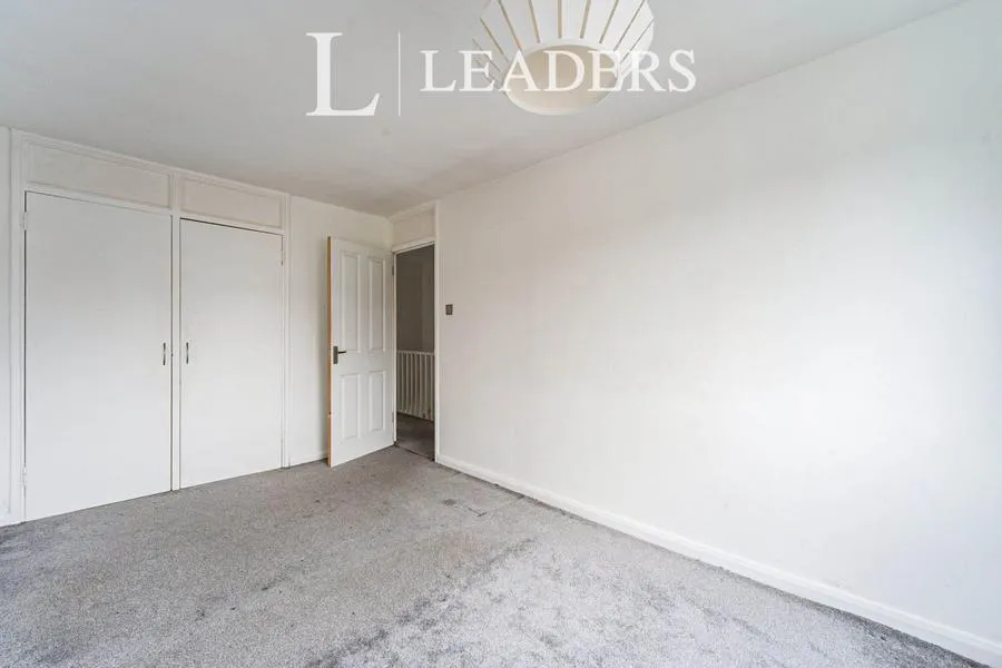 Lumsden Road, Southsea, PO4, photo 22