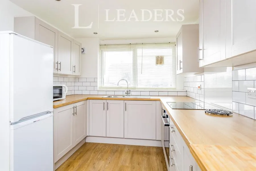 Lumsden Road, Southsea, PO4, photo 4