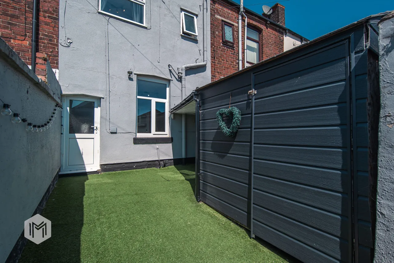 Brookshaw Street, Bury, BL9 6EB, photo 5