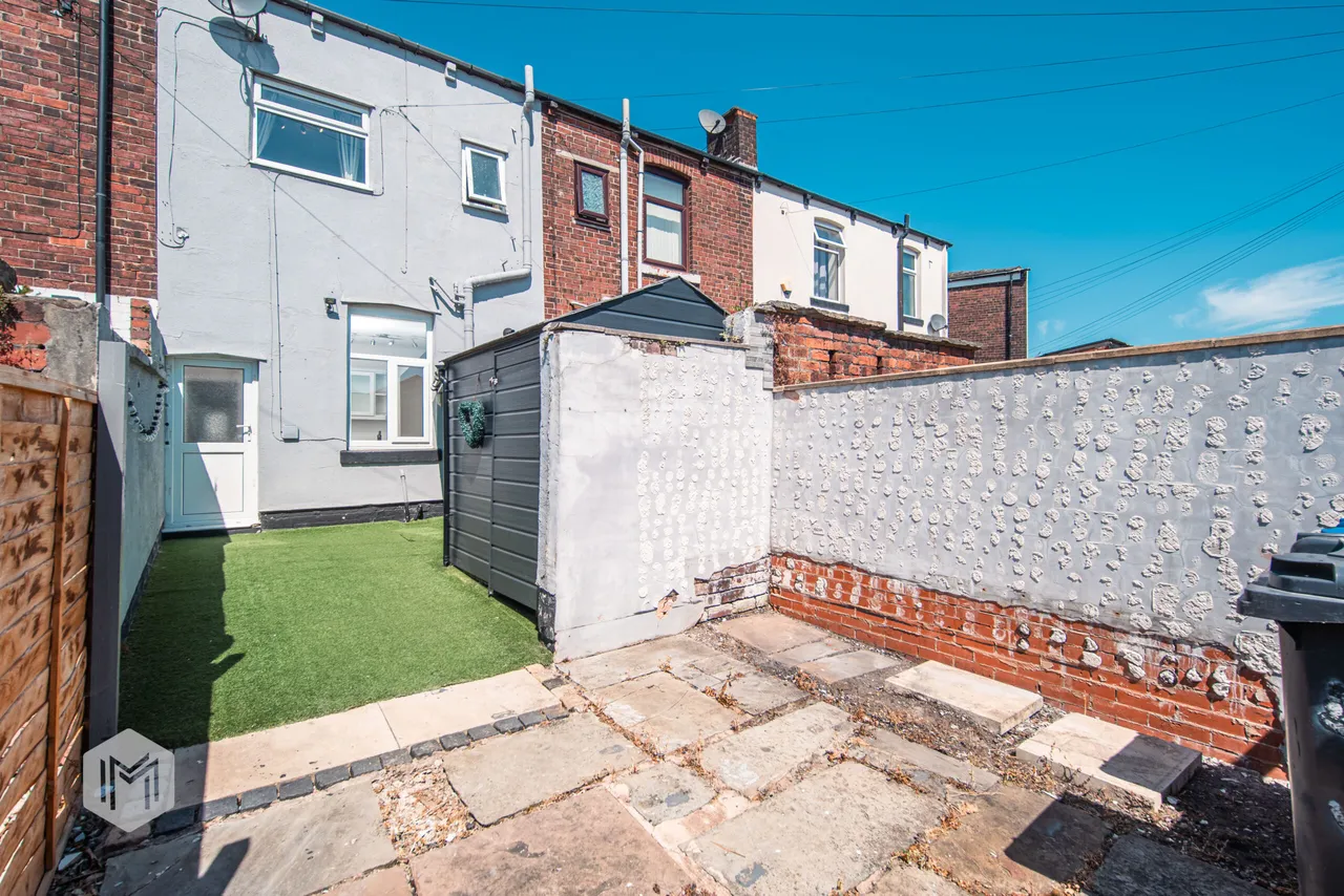 Brookshaw Street, Bury, BL9 6EB, photo 6