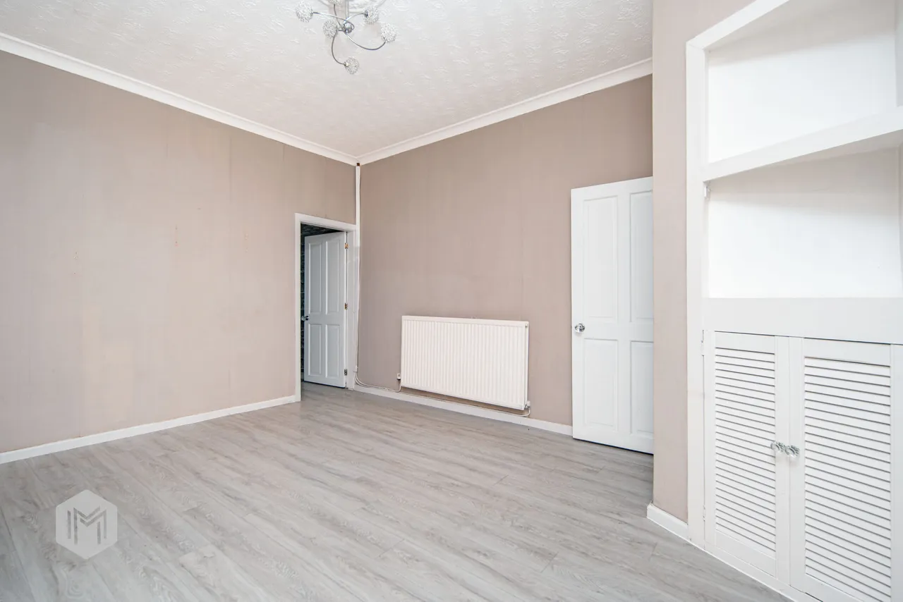 Brookshaw Street, Bury, BL9 6EB, photo 12