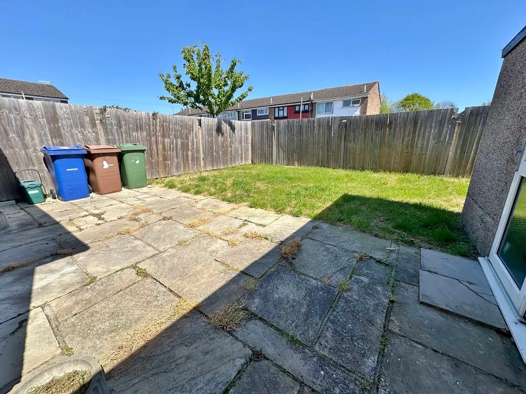 Coronation Avenue, East Tilbury, RM18, photo 11