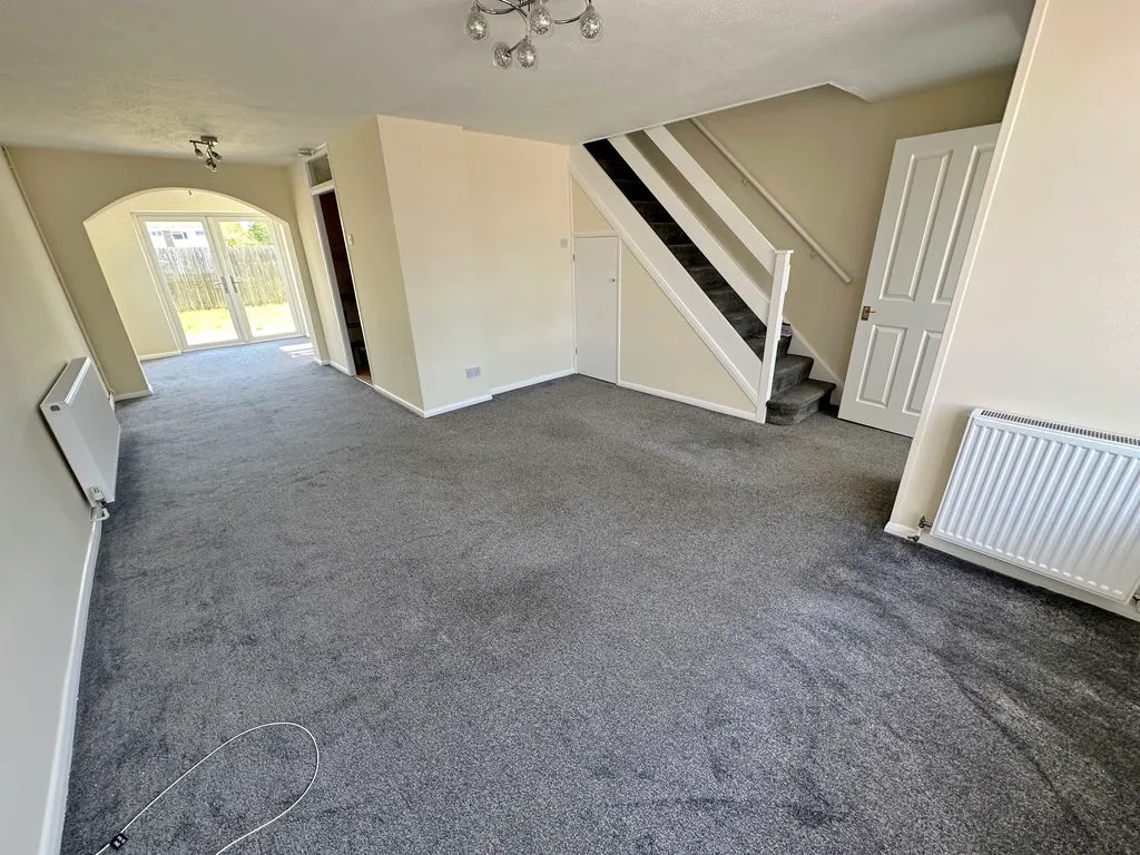 Coronation Avenue, East Tilbury, RM18, photo 2