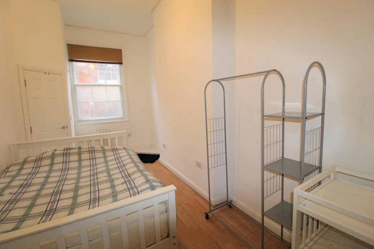 Butchers Row, Banbury, OX16, photo 6