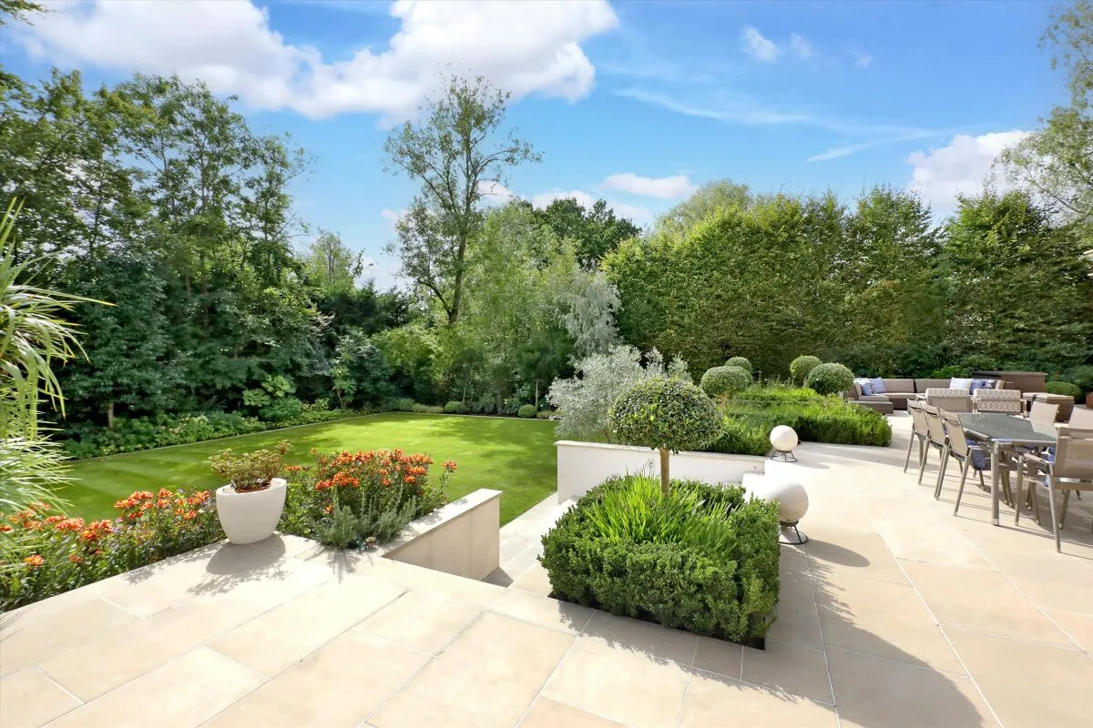 Spicers Field, Oxshott, KT22, photo 26