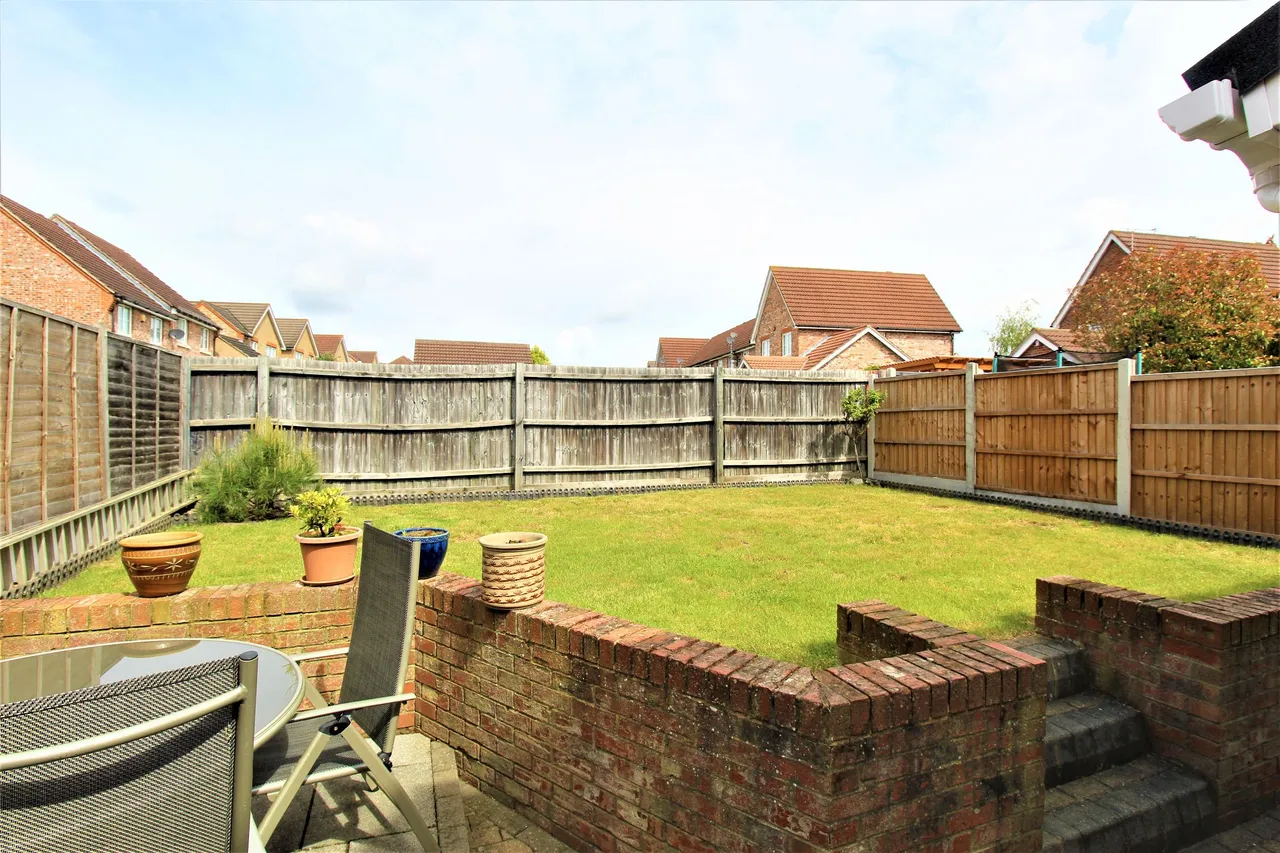 Chester Close, Grays, Essex, RM16 6ET, photo 16