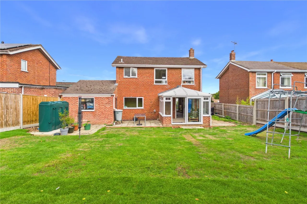Shepherds Mount, Compton, RG20, photo 16