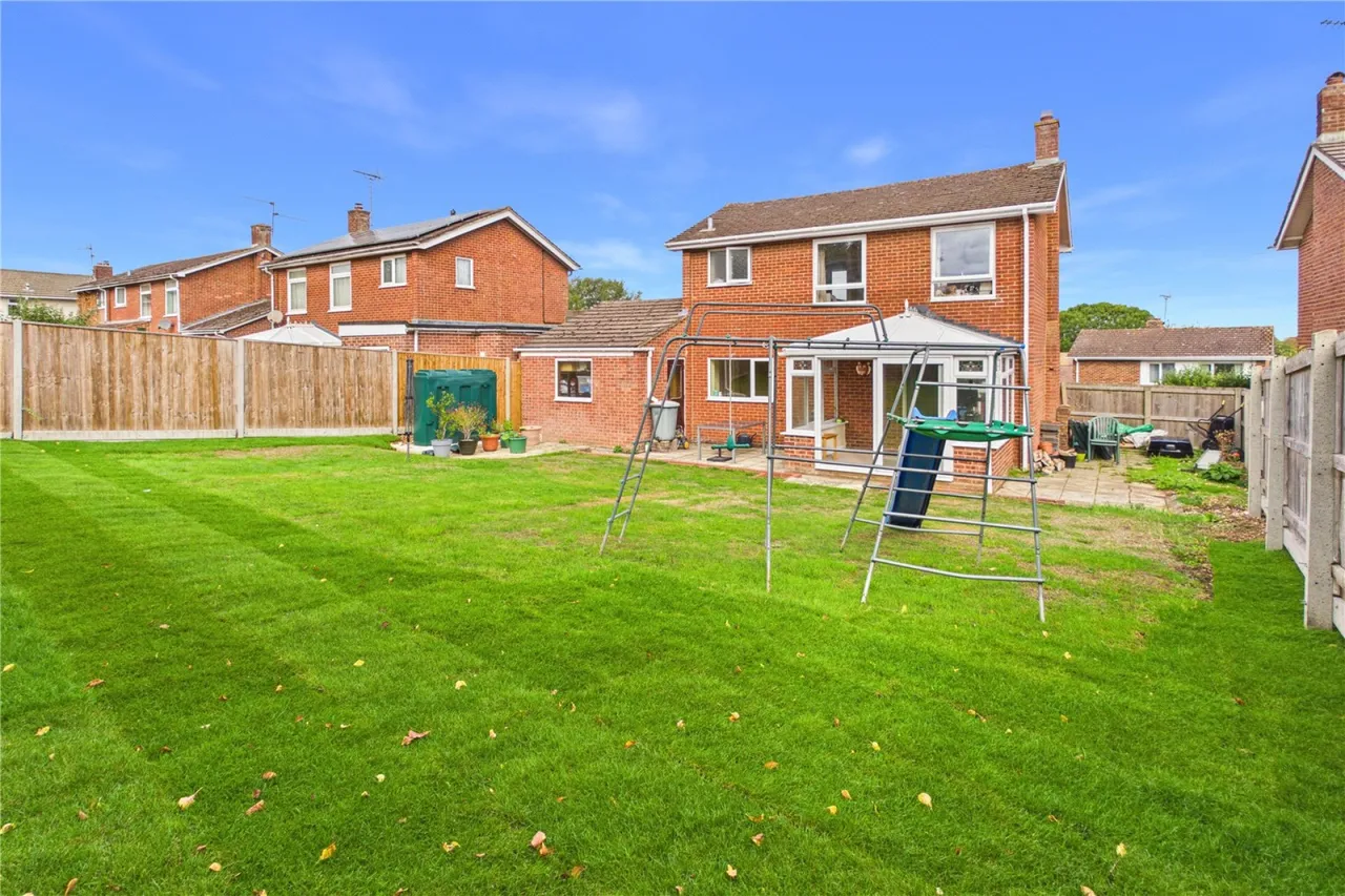 Shepherds Mount, Compton, RG20, photo 6