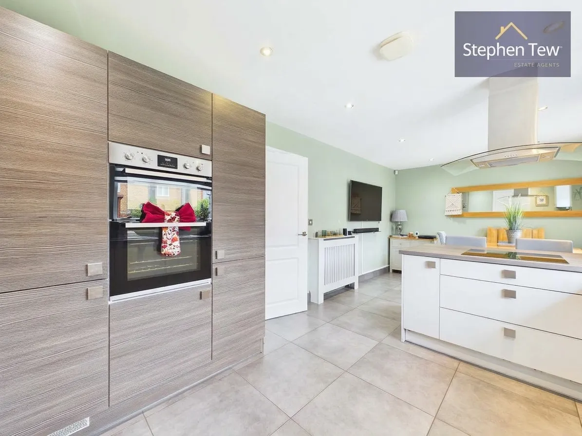 Stock Road, Blackpool, FY4, photo 7