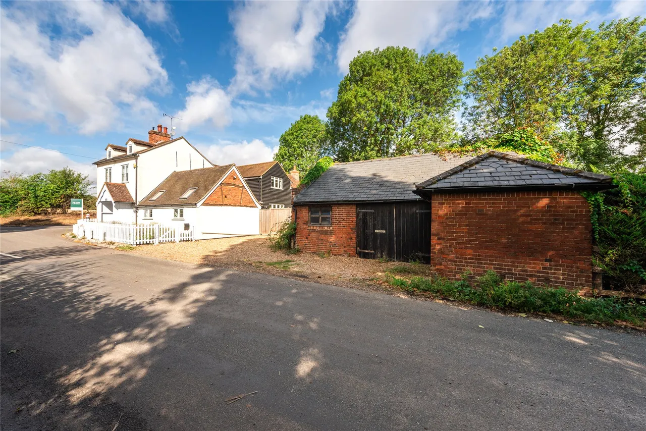 Forge Cottage, St. Ippolyts, SG4, photo 25
