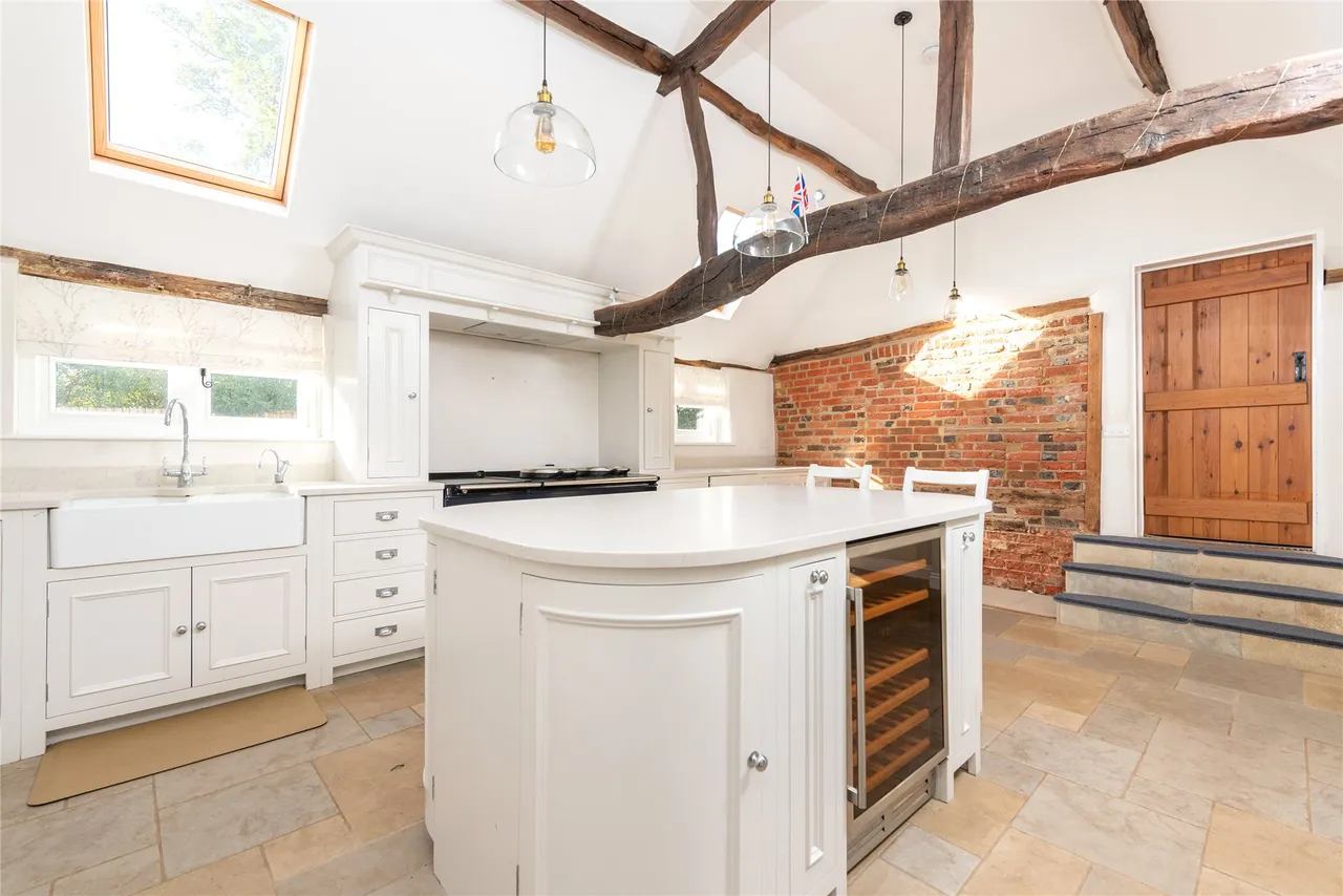 Forge Cottage, St. Ippolyts, SG4, photo 2