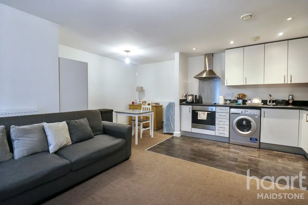 Church Street, Maidstone, ME14, photo 2