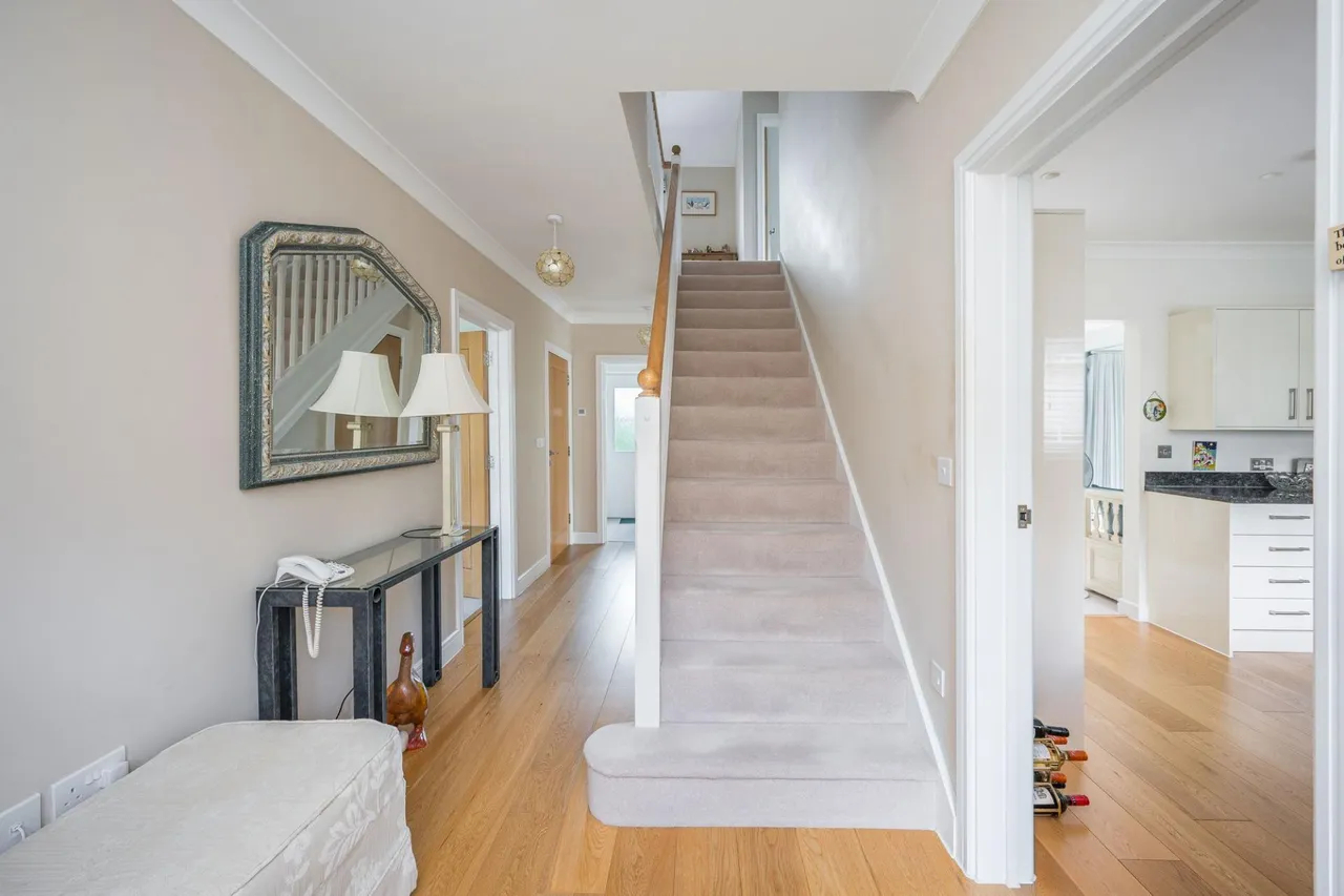Oak Tree Gardens, West Hill, EX11, photo 5