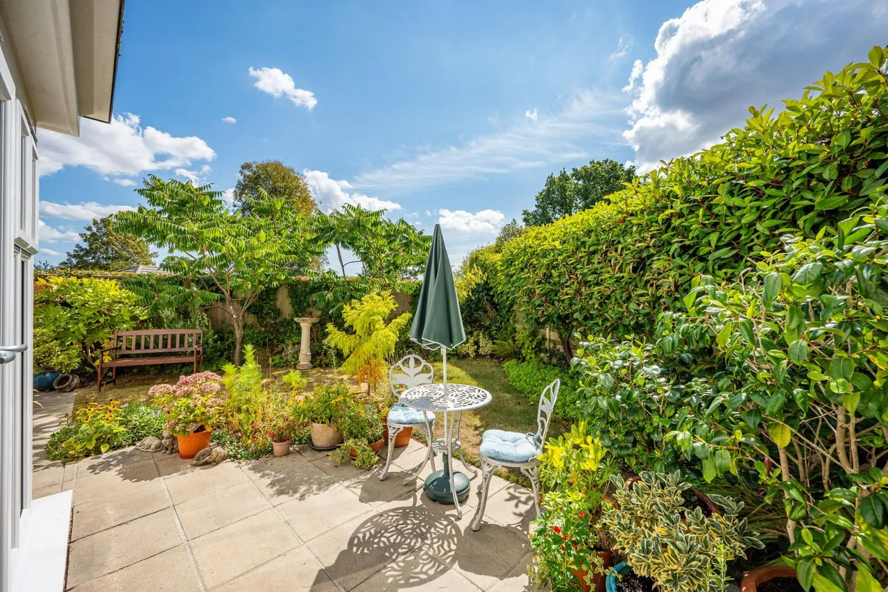 Oak Tree Gardens, West Hill, EX11, photo 20