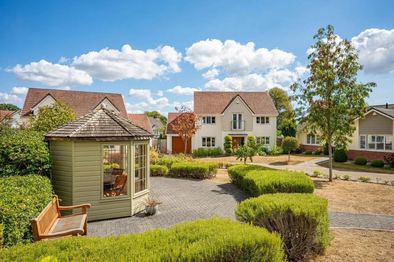 Oak Tree Gardens, West Hill, EX11, photo 21