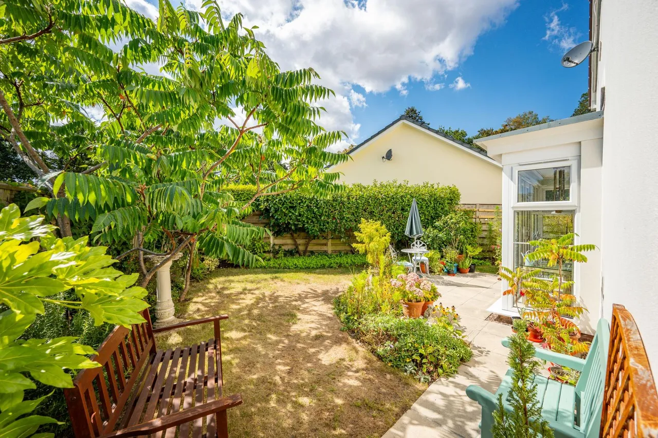 Oak Tree Gardens, West Hill, EX11, photo 22