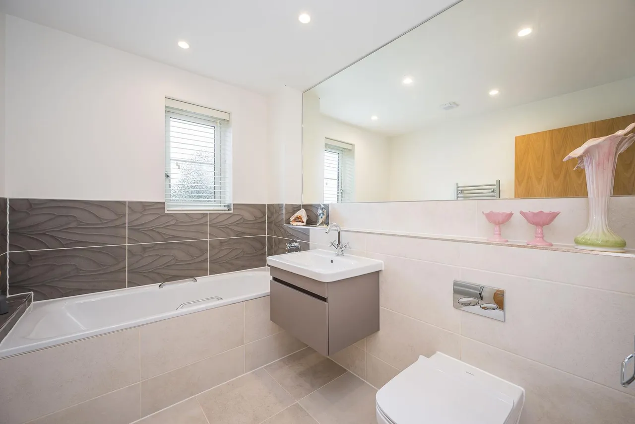 Oak Tree Gardens, West Hill, EX11, photo 13