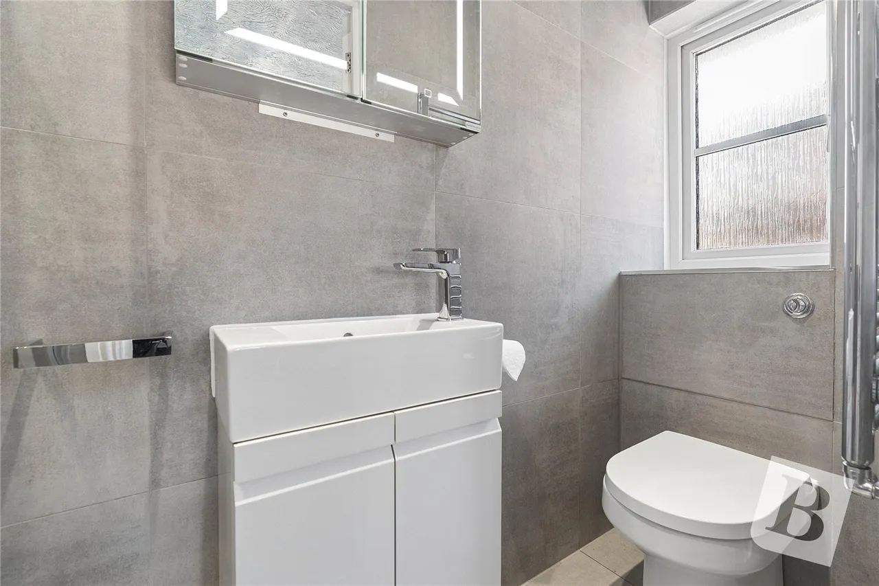 Bluebell Close, Romford, RM7, photo 11
