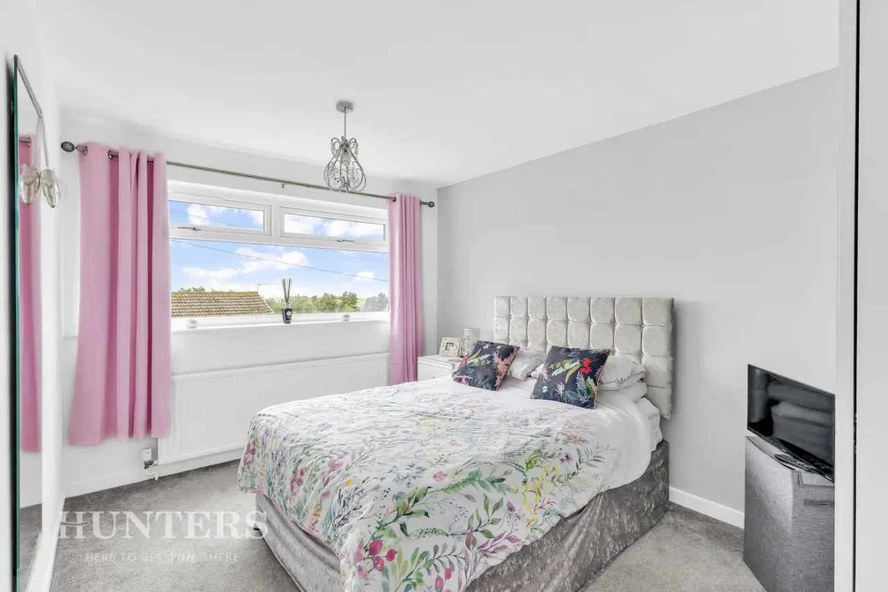 Coupland Close, Moorside, OL4, photo 17