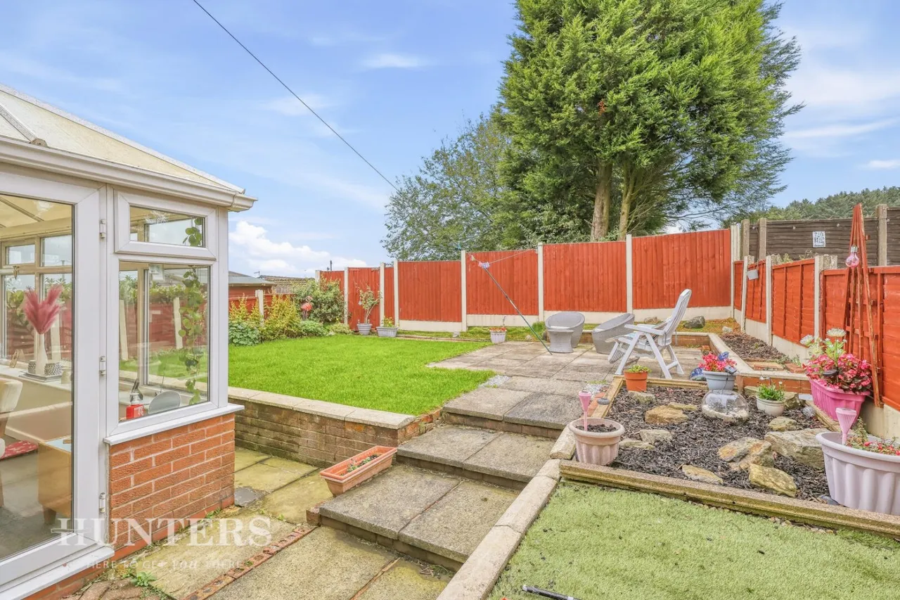 Coupland Close, Moorside, OL4, photo 25