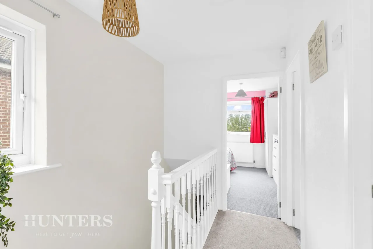 Coupland Close, Moorside, OL4, photo 15