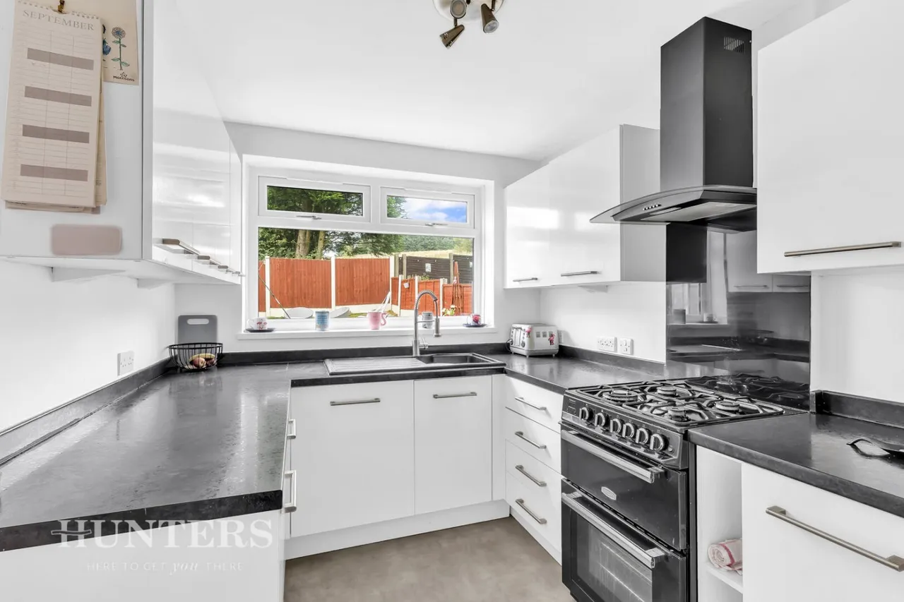 Coupland Close, Moorside, OL4, photo 9