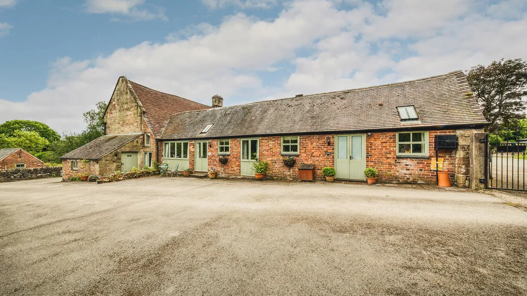Hall Lane, Middle Mayfield, photo 40