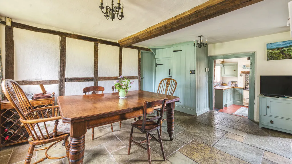 Hall Lane, Middle Mayfield, photo 6