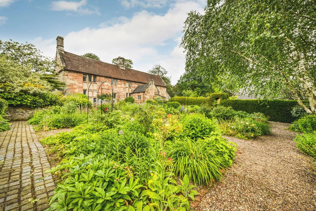 Hall Lane, Middle Mayfield, photo 22