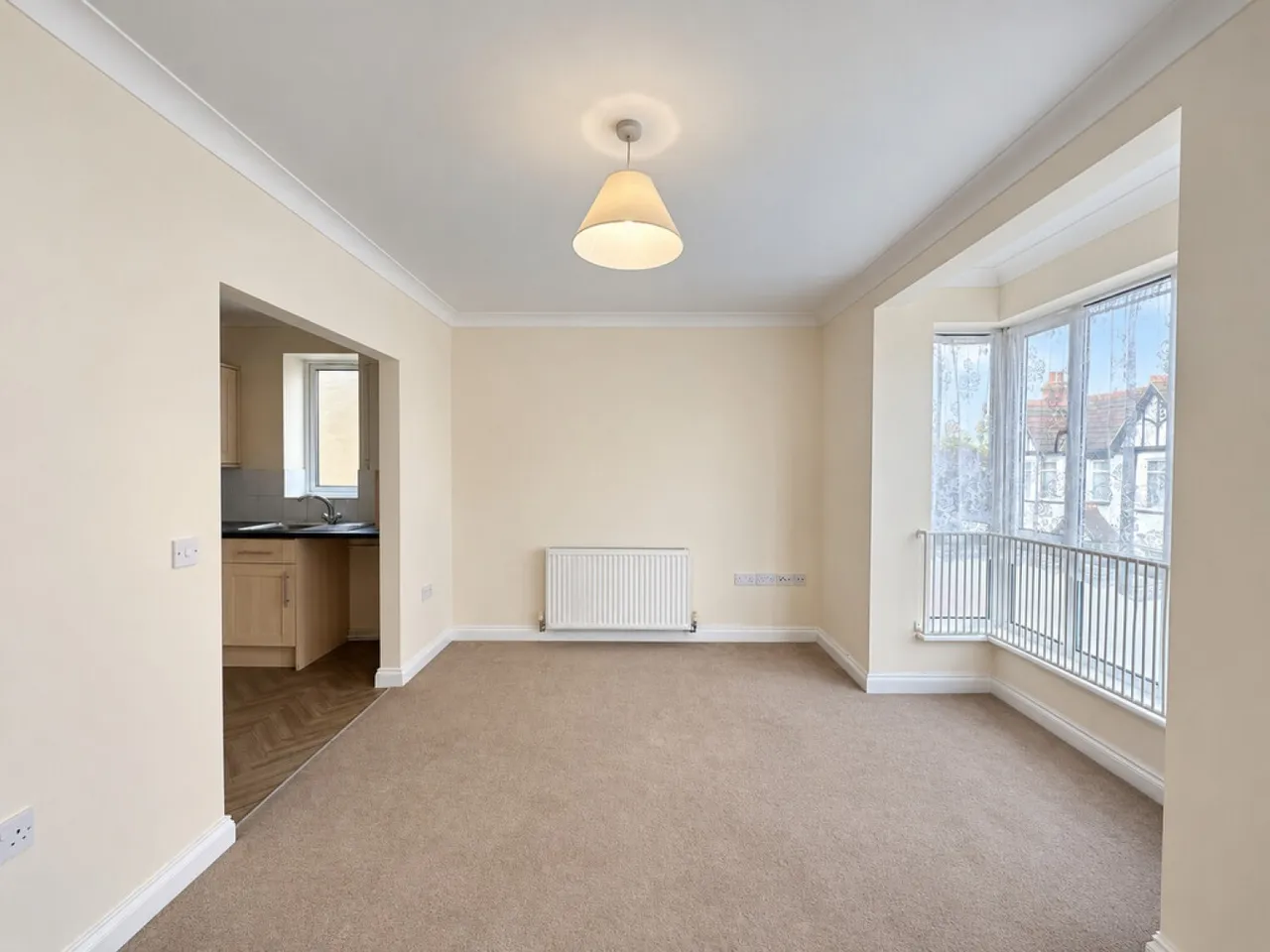 West Road, Westcliff-On-Sea, photo 4