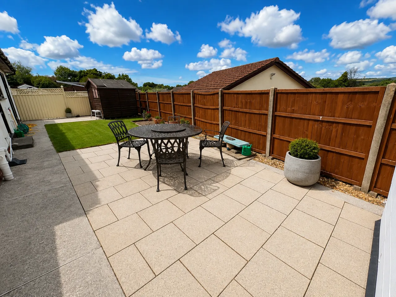 Woodlands Park, Betws, SA18, photo 15