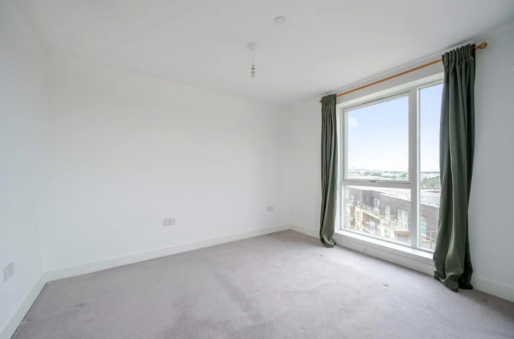 Winchelsea Road, London, NW10, photo 10