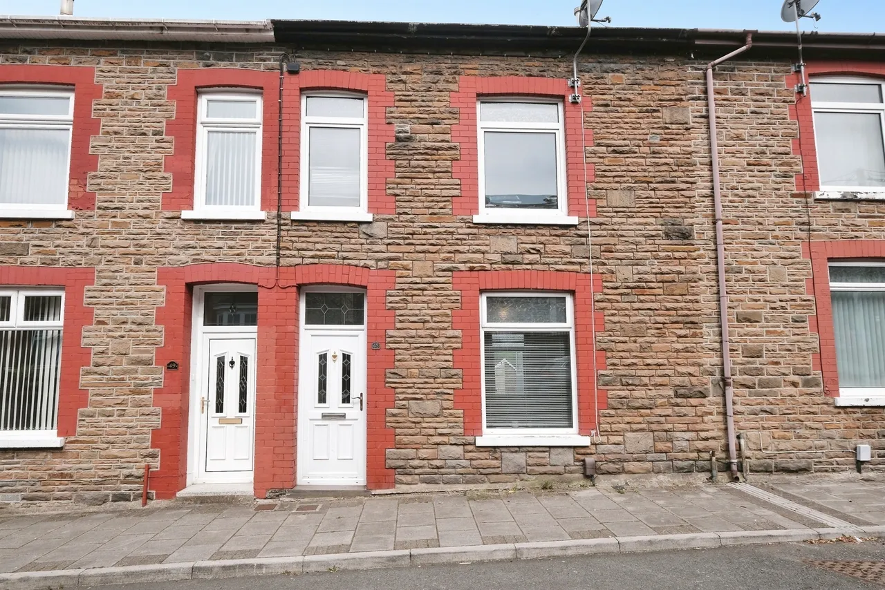 3 bed house for sale, Lanelay Terrace, Pontypridd, CF37