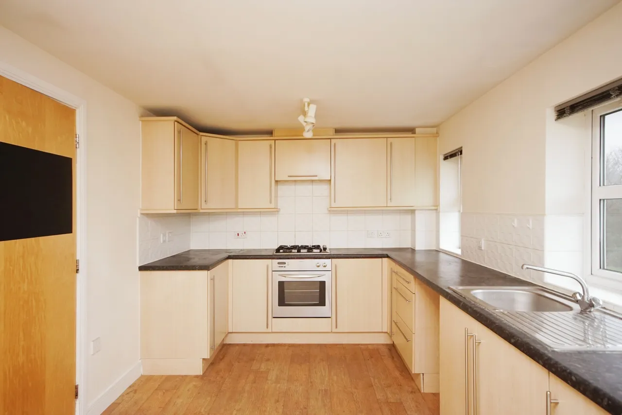 Champs Sur Marne, Bradley Stoke, Bristol, BS32, photo 3