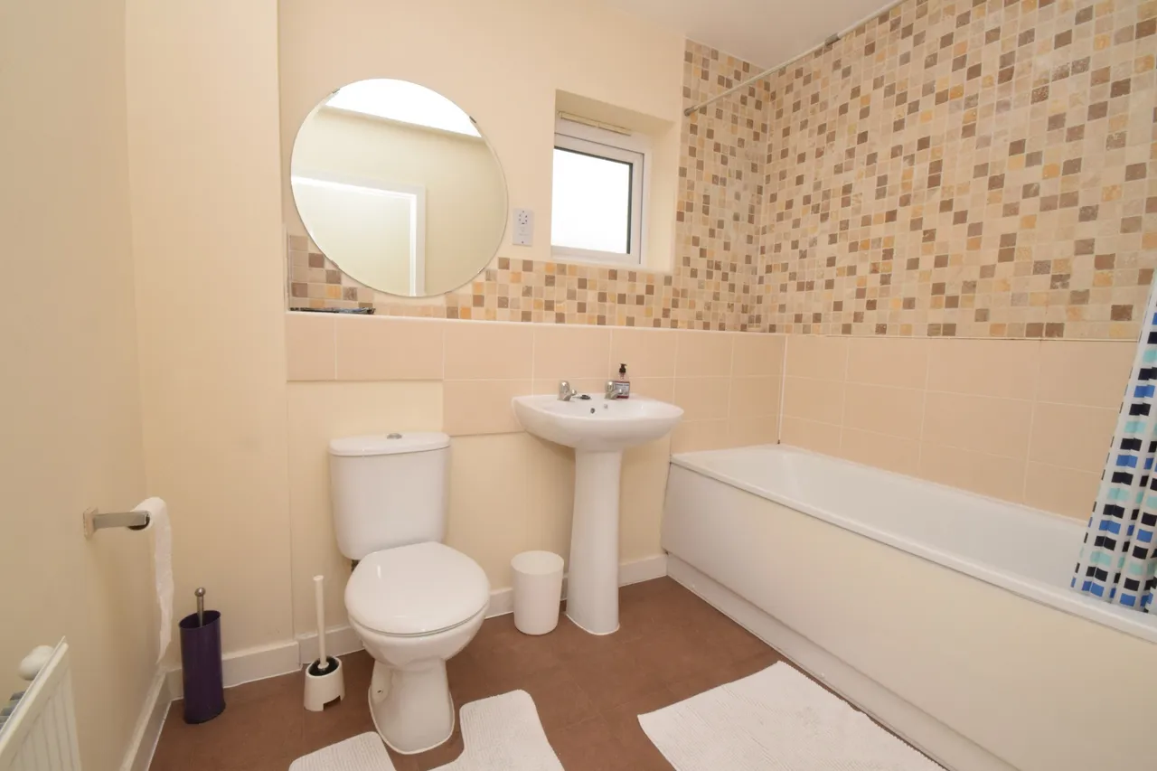 Spectre Court, Hatfield, AL10, photo 10