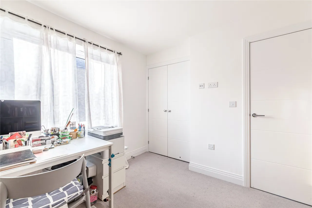 Botleys Road, Ottershaw, KT16, photo 21