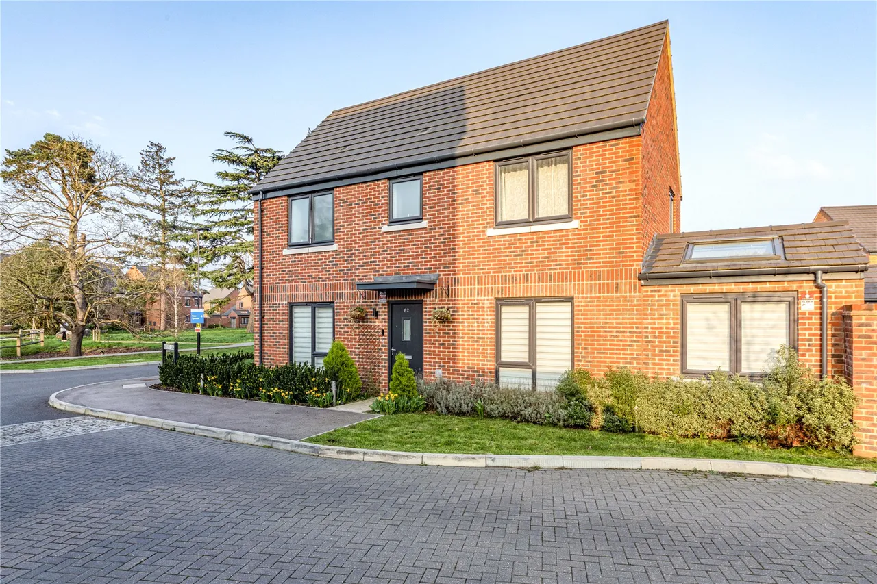 Botleys Road, Ottershaw, KT16, photo 5
