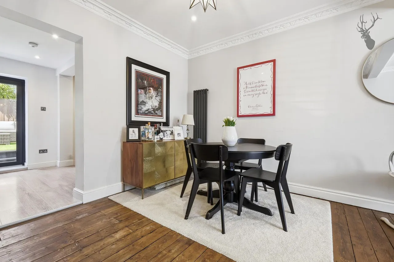 Alfred Road, Buckhurst Hill, IG9, photo 7
