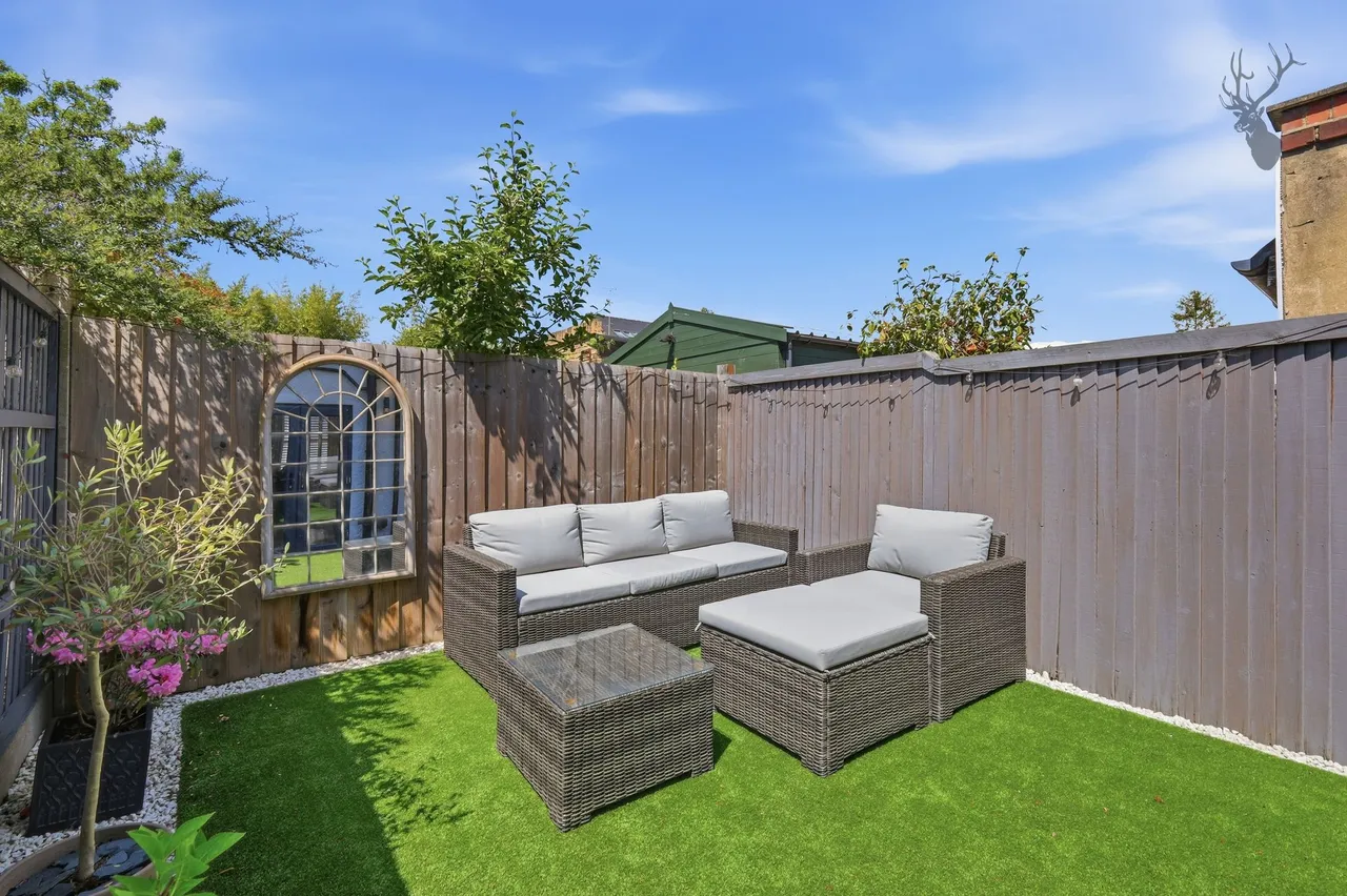Alfred Road, Buckhurst Hill, IG9, photo 15