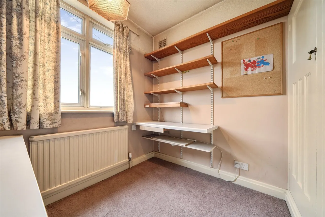 Woodyates Road, SE12, photo 19