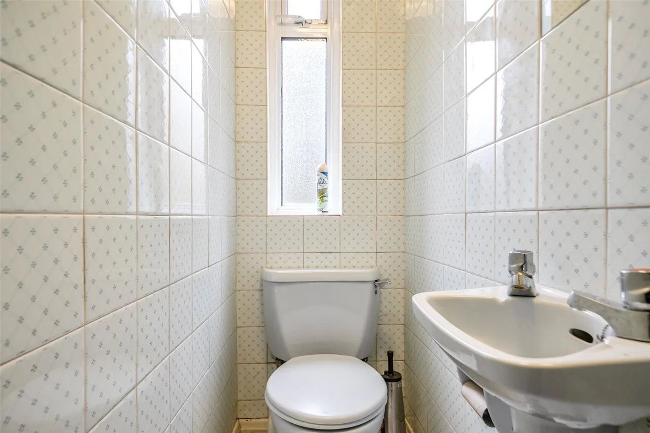 Woodyates Road, SE12, photo 18