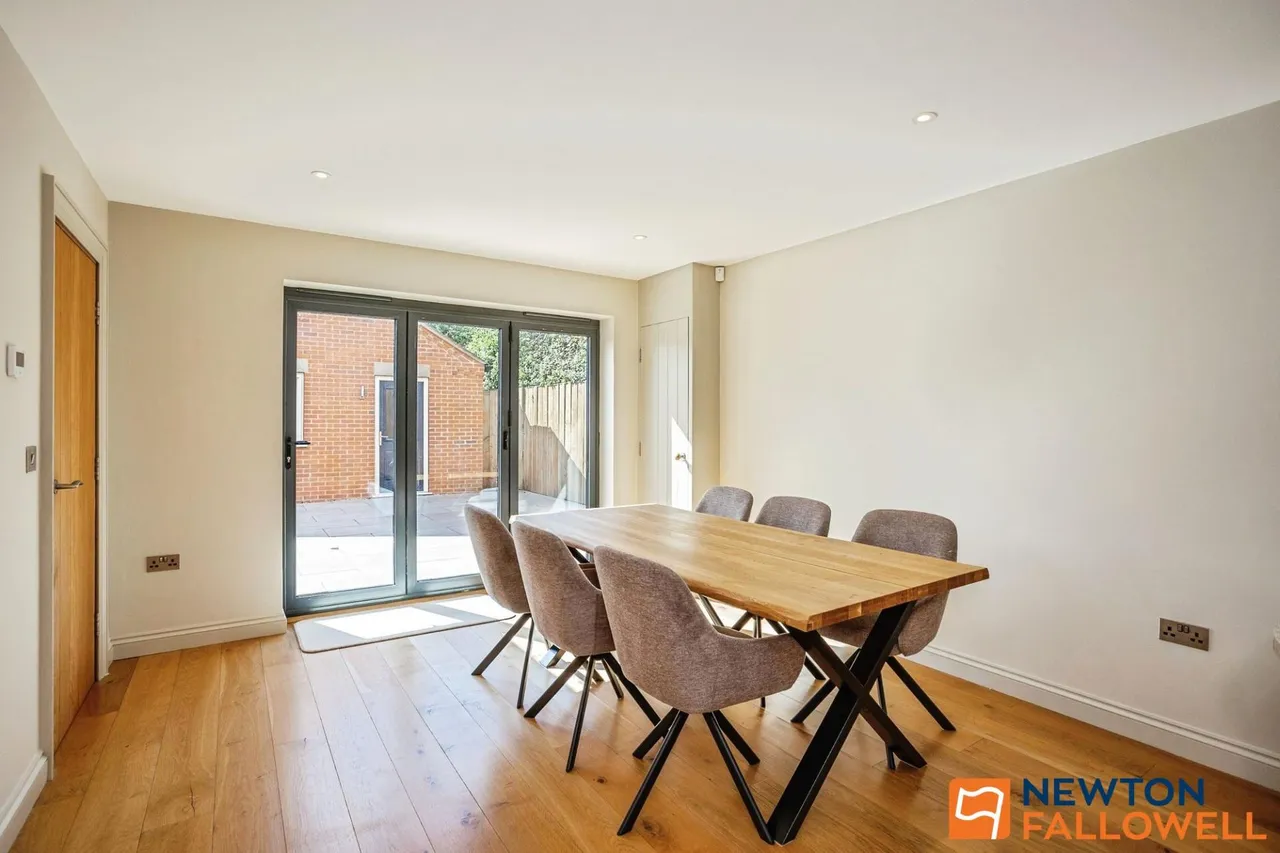 Fox Gardens, Grantham, NG31, photo 15