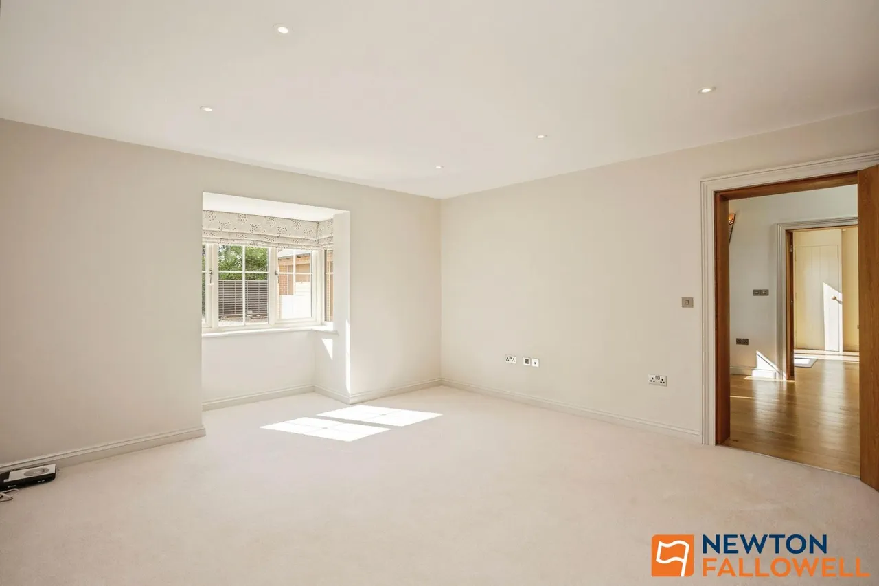 Fox Gardens, Grantham, NG31, photo 25