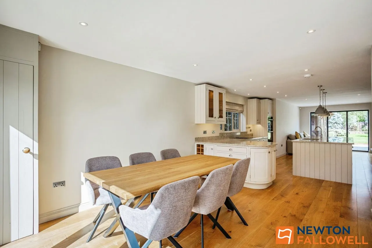 Fox Gardens, Grantham, NG31, photo 13