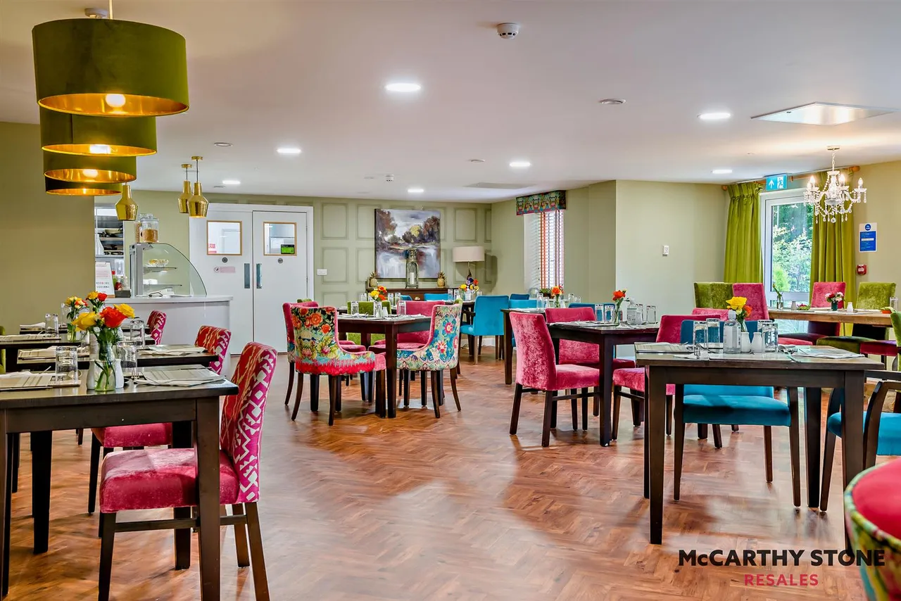 Bath Road, Devizes, SN10, photo 11